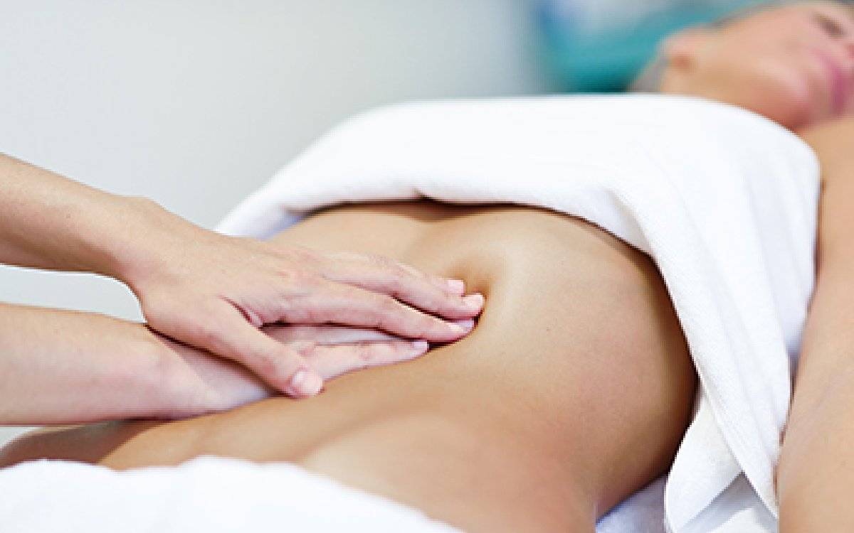 Lymphatic drainage body massage treatment in Fañabé